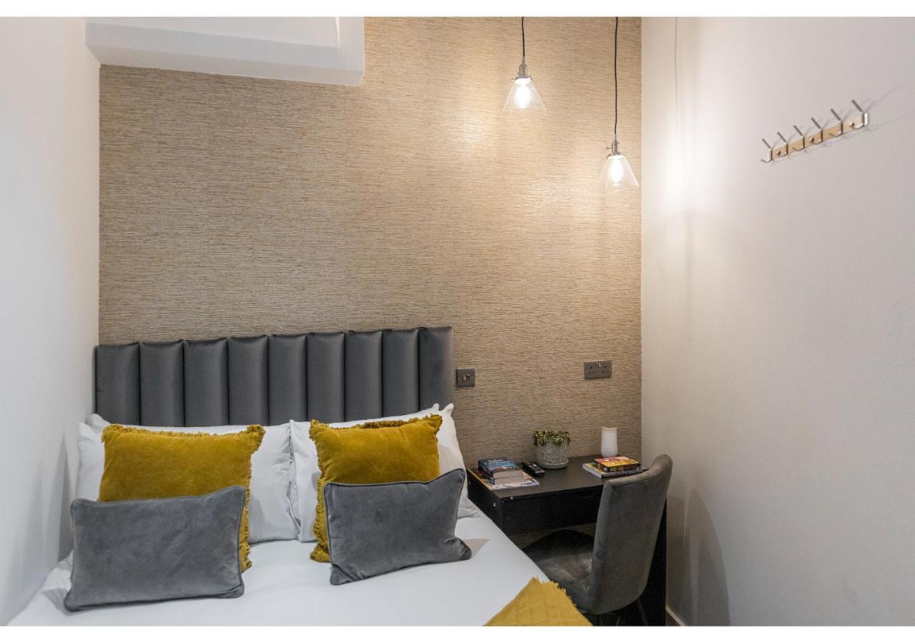 Apartment Compact Comfort: Your Basecamp London