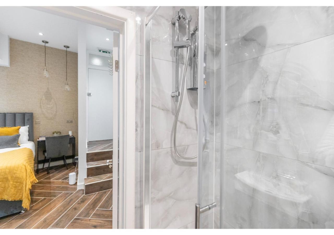 Compact Comfort: Your Basecamp Apartment London